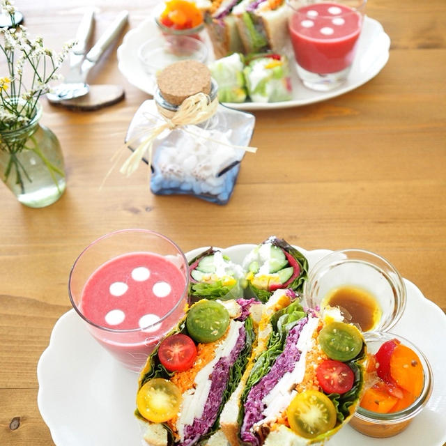 またまた、具だくさんサンド　de おもてなしランチ。。。