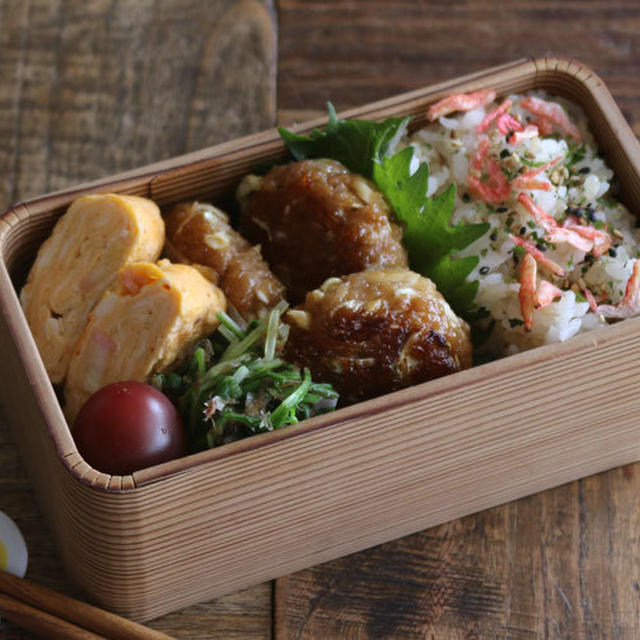 シャキフワで食べすぎ注意！春キャベツたっぷりつくね