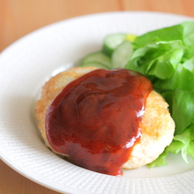 鶏肉とえのきだけのハンバーグ