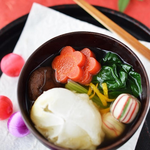 あけましておめでとうございます！2019年のスタートは、お雑煮＆亥年なチェロたんで♡