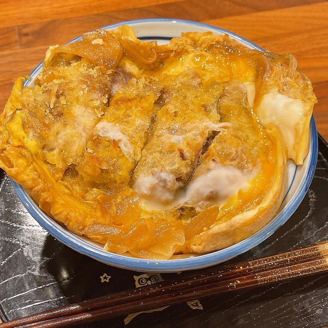 ランチはそれぞれお好みで召し上がれ〜！！