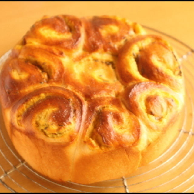 さつまいもパンは秋の味