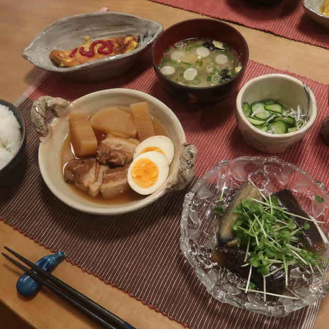 豚バラのポン酢角煮と”令和初茄子”で焼き浸しの晩ご飯　と　ヤマボウシの花♪