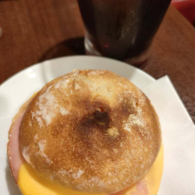 二日酔い中です