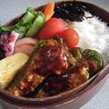 ピーマンの肉詰め弁当。寝起きのにゃんこ