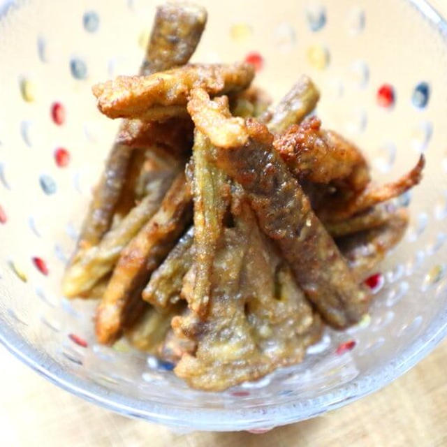 カリカリ食感！にんにく生姜が効いたごぼうの唐揚げ