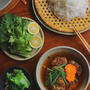 ベトナム風 豚肉団子入りつけ麺（ブンチャー）