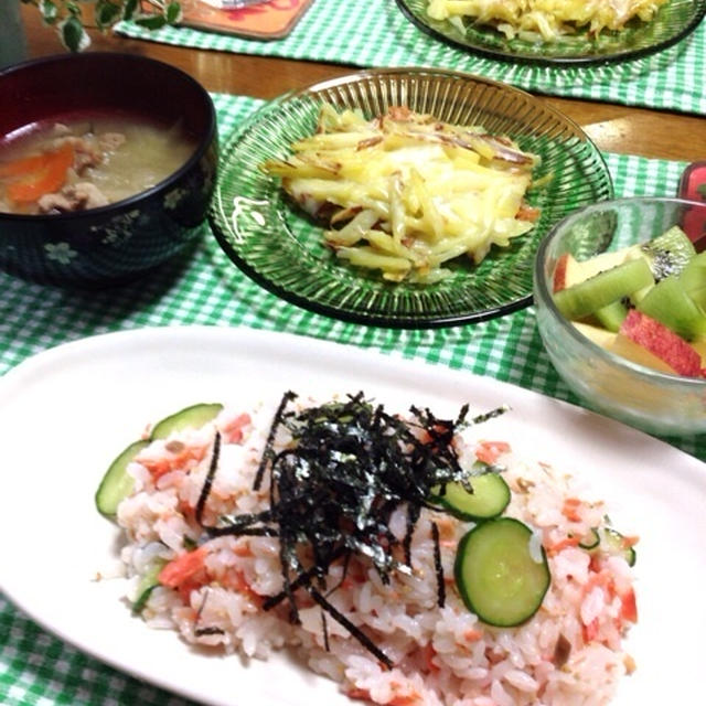 練習前の朝ごはん♪…オレオレ詐欺