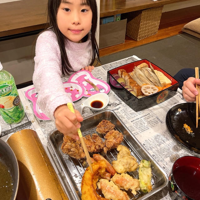 晩御飯は天ぷらとお刺身です〜！！