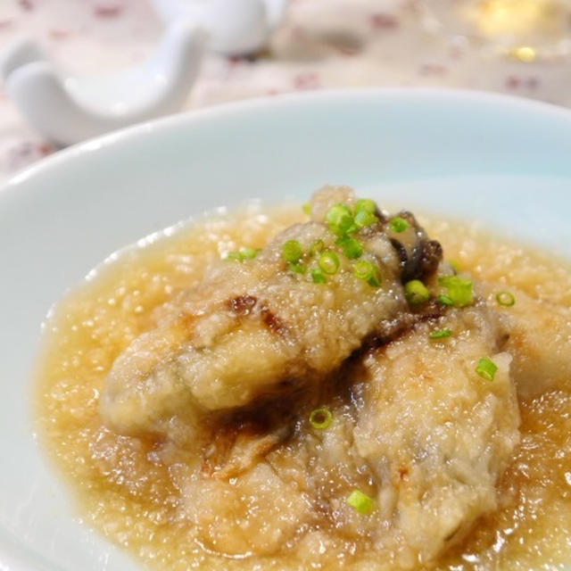 『はふはふ美味しい♪牡蠣のみぞれあんかけ』、長靴必須。