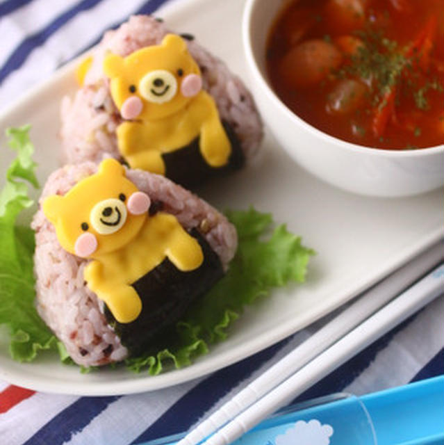 筋肉くまちゃんおにぎりプレートとオバハン。