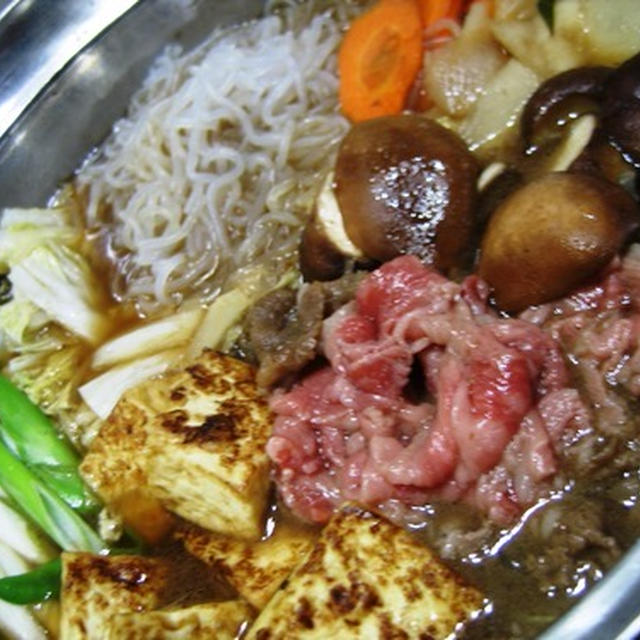 神戸牛ですき焼きの晩ごはん♪