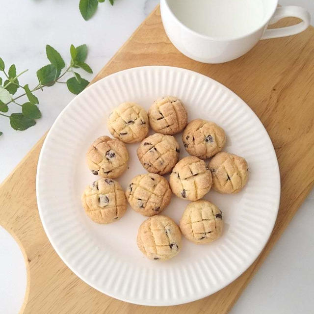 チョコチップ入り メロンパンクッキー