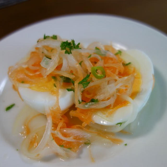 最近お気に入りの茹で卵・小松菜と豆腐の炒め物