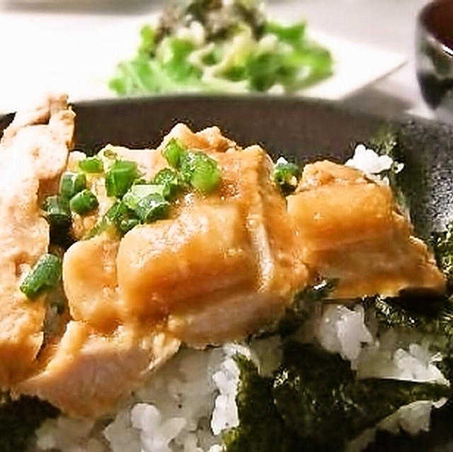 鶏味噌ﾁｬｰｼｭｰ丼