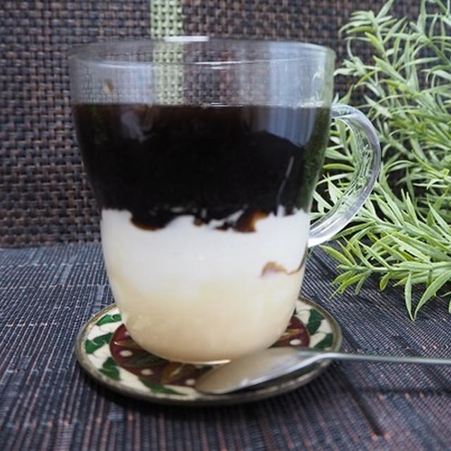 ヨーグルトコーヒー！が意外に想像以上に美味しい