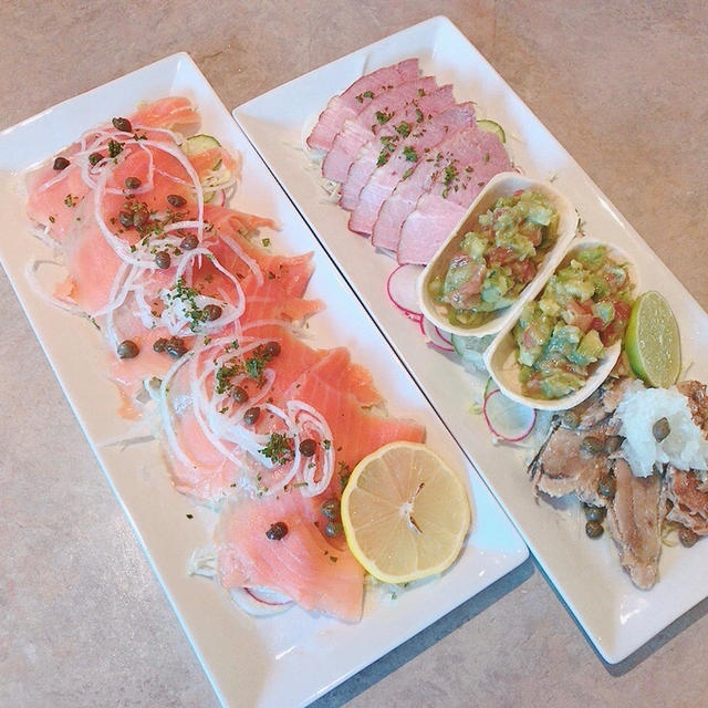 テラスで食事だ〜❣️