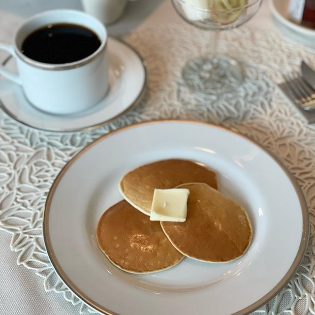 とんでもなくペラペラに焼けてしまった米粉のパンケーキ…＆楽天SSで見つけたお買い得なお菓子とか