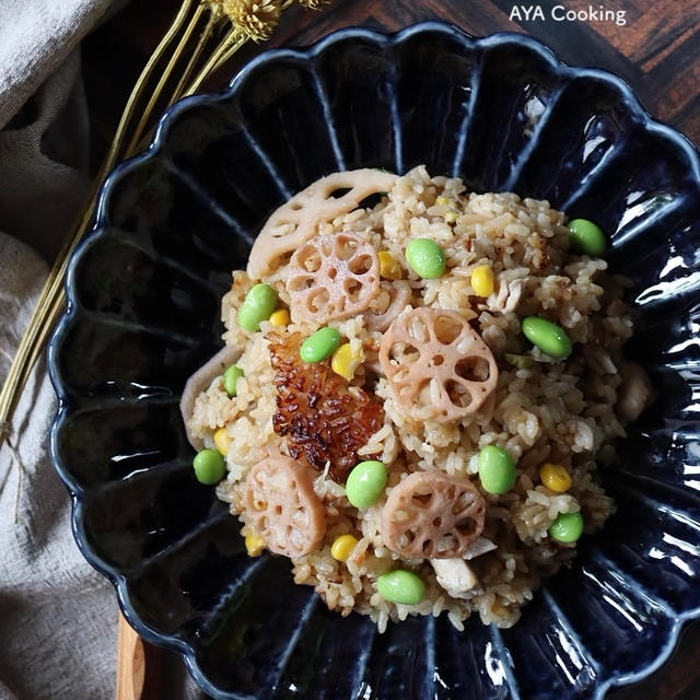 【れんこんレシピ】テンション高すぎな夜とれんこんと鶏もも肉の炊き込みおこわ