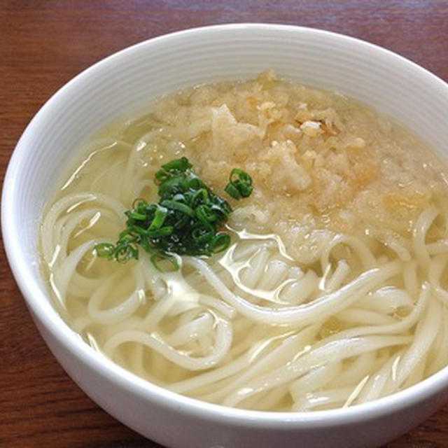 富山の海津屋の「氷見うどん」