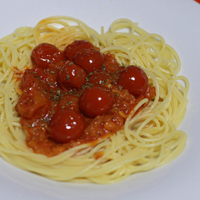 プチトマトのパスタ