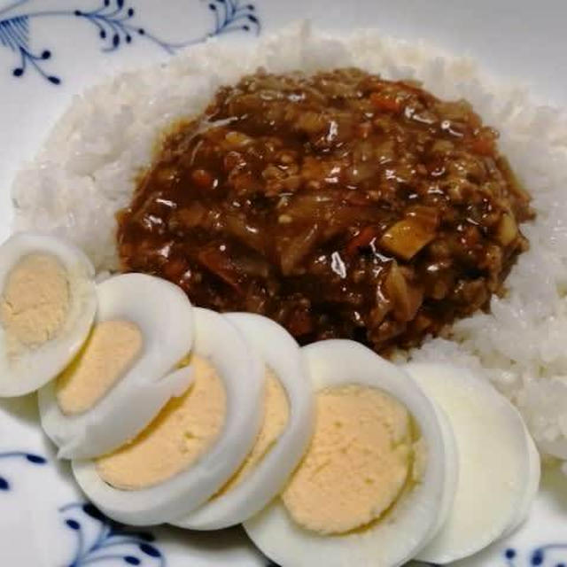 キャベツたっぷりキーマカレー(レシピ)