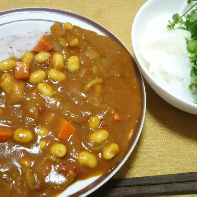 昨日の夕飯(4/12):豆カレー他