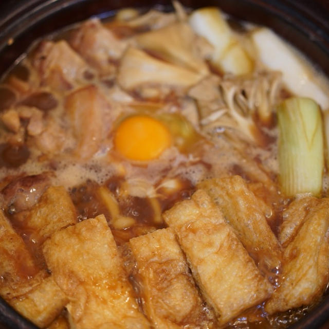 名古屋・山本屋本店の袋麺で作る土鍋味噌煮込みうどん