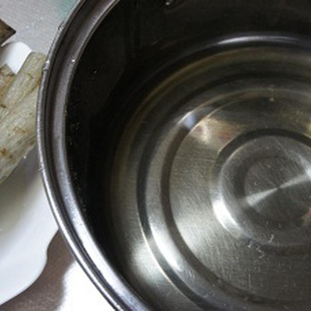 ごぼうの湯掻き汁で「参鶏湯（風）」
