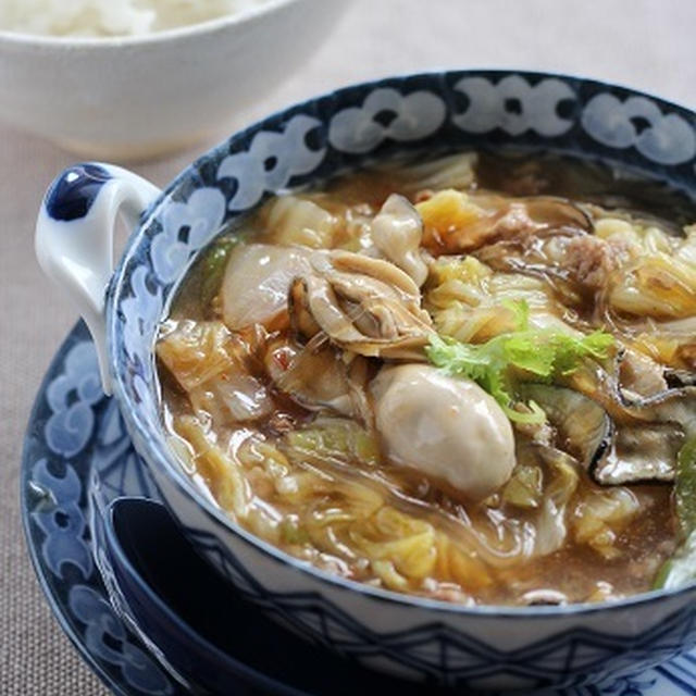 牡蠣と白菜の春雨煮