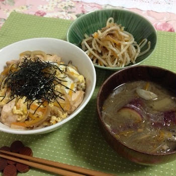 親子丼＆もやしのナムル