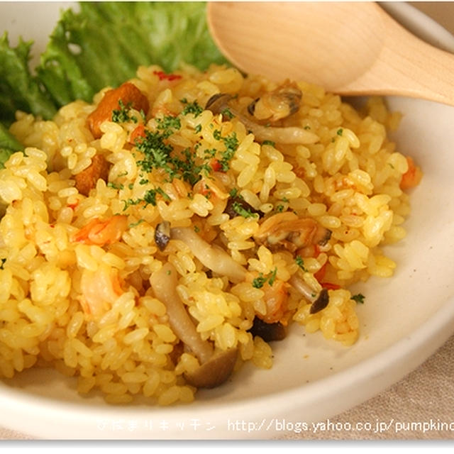 簡単■華麗なるシーフードカレーピラフ】■ジャーでポンッ(・∀・)ノ凸