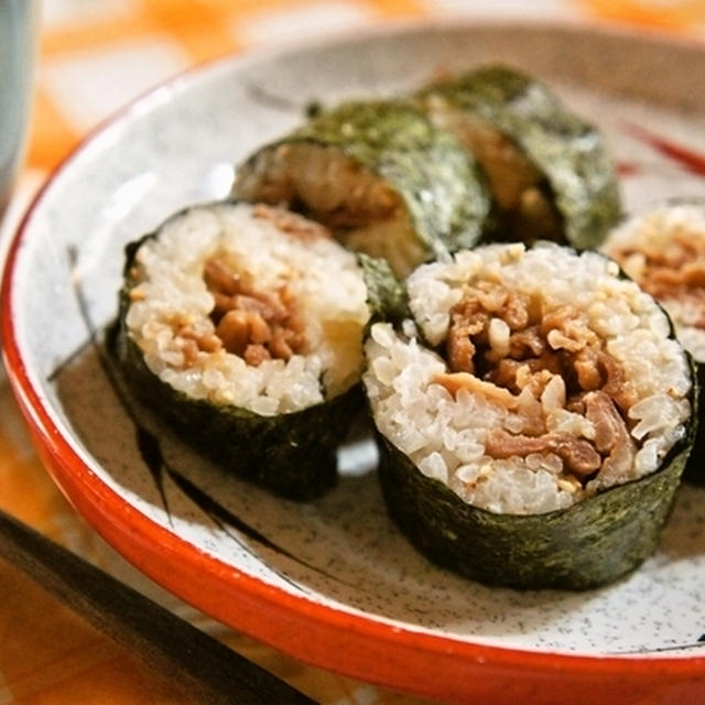 子供がリクする程気に入った♪甘辛肉de手軽に海苔巻