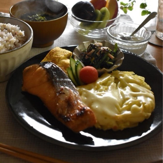 朝ごはんと講演会でした＾＾