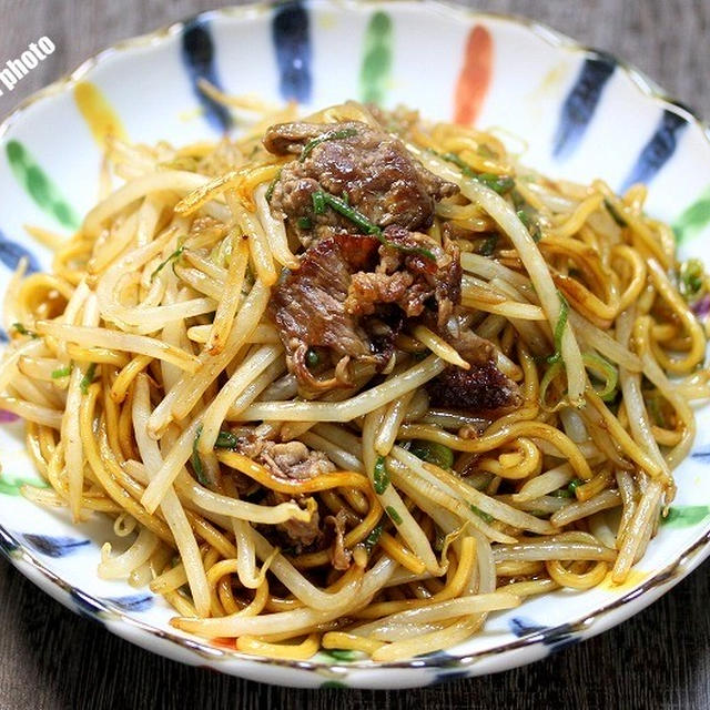 牛の旨味ともやしのシャキ感「肉焼きそば」＆大阪藤井寺「そば切り　喬香」