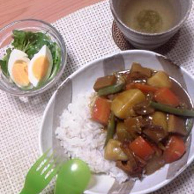週末カレーと黒豆の煮汁食パン♪