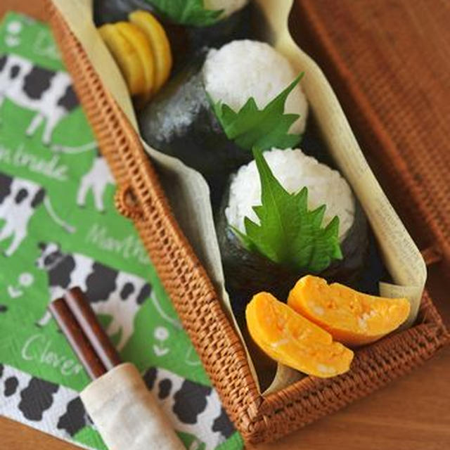 ママ弁「おにぎり弁当」