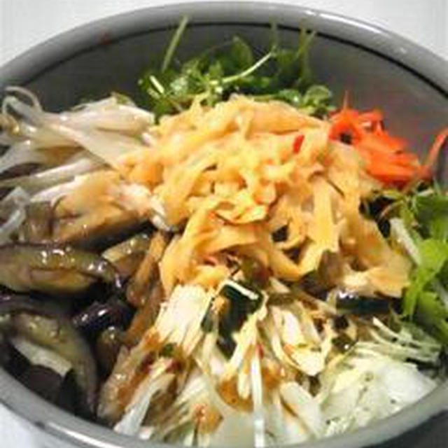 ラーメンサラダ♪