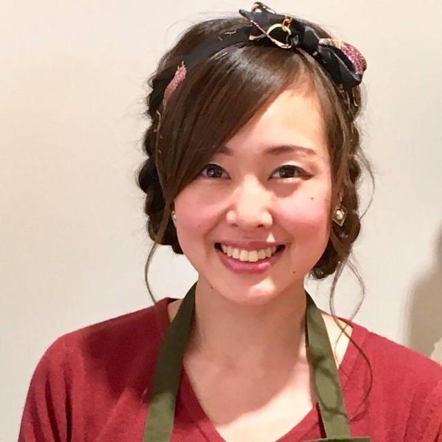 あったかくなって来たからおやつに牛乳プリン牛乳、砂糖、ゼラチンがあれば直ぐに作れます...