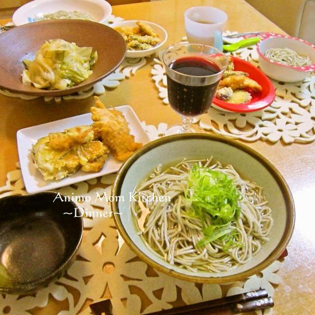 天ぷら各種と温かいへぎそば　と　『ミニデート』。
