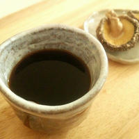 宮崎県産原木乾しいたけのだしを使った麺つゆ