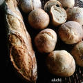 あけび酵母のフランスパン／ルヴァンリキッド