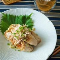 薬味たっぷりシャキ！カリッ！とろっと食感のなすの肉巻き
