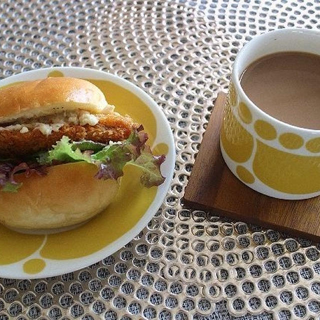 ある日のフィッシュバーガーのランチ