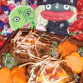 チーズ入り甘味噌セロリ焼売風＆ゴーヤのおかかサラダ（お家カフェ）