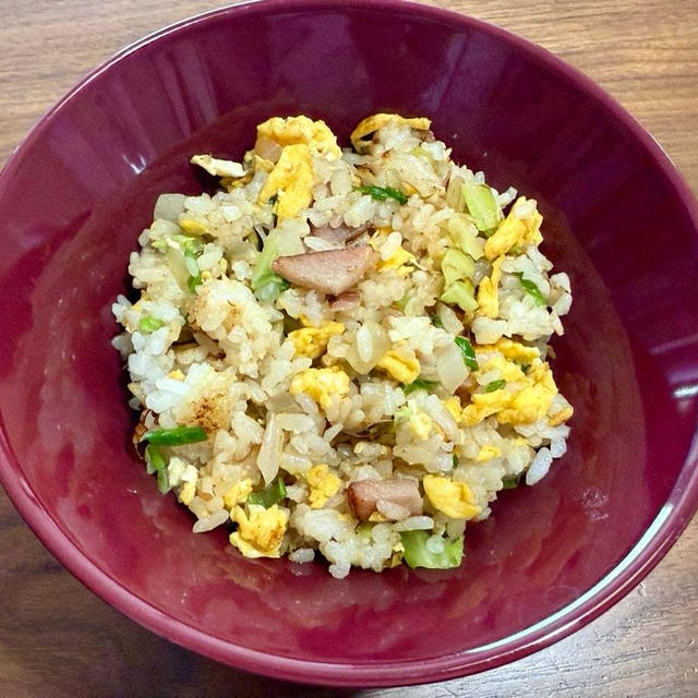 野菜だしでチャーハン、ちょっとオシャレなお味です♪