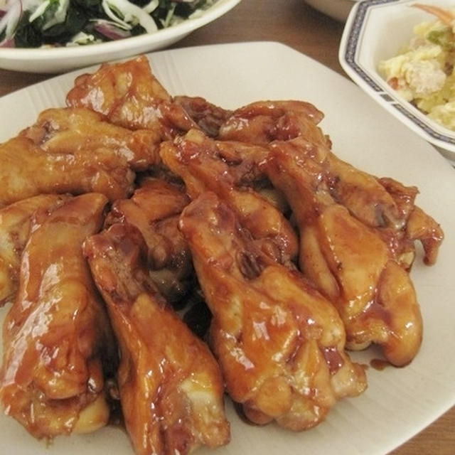 手羽元の照り焼き・パンランチ