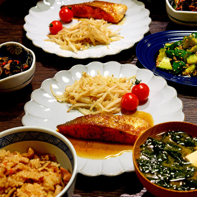 「鶏めし」の日の晩ごはんはこんな感じだったよ