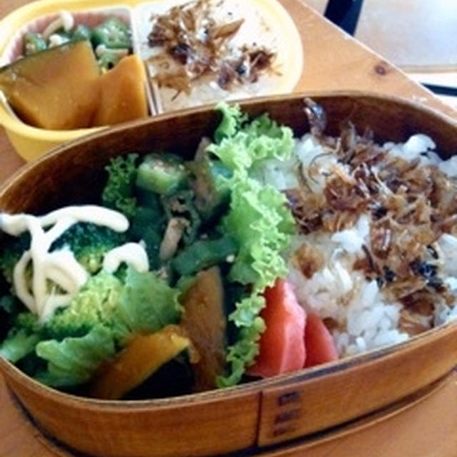 ブナピーとオクラのごまあえ★お弁当