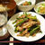 疲れたときは豚肉である。（豚肉とにんにくの茎のオイスターソース炒め）